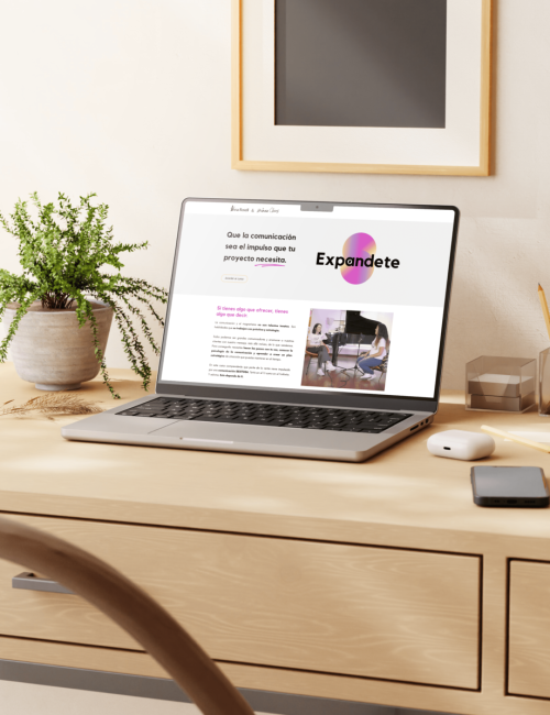 expandete mockup (1) (1)